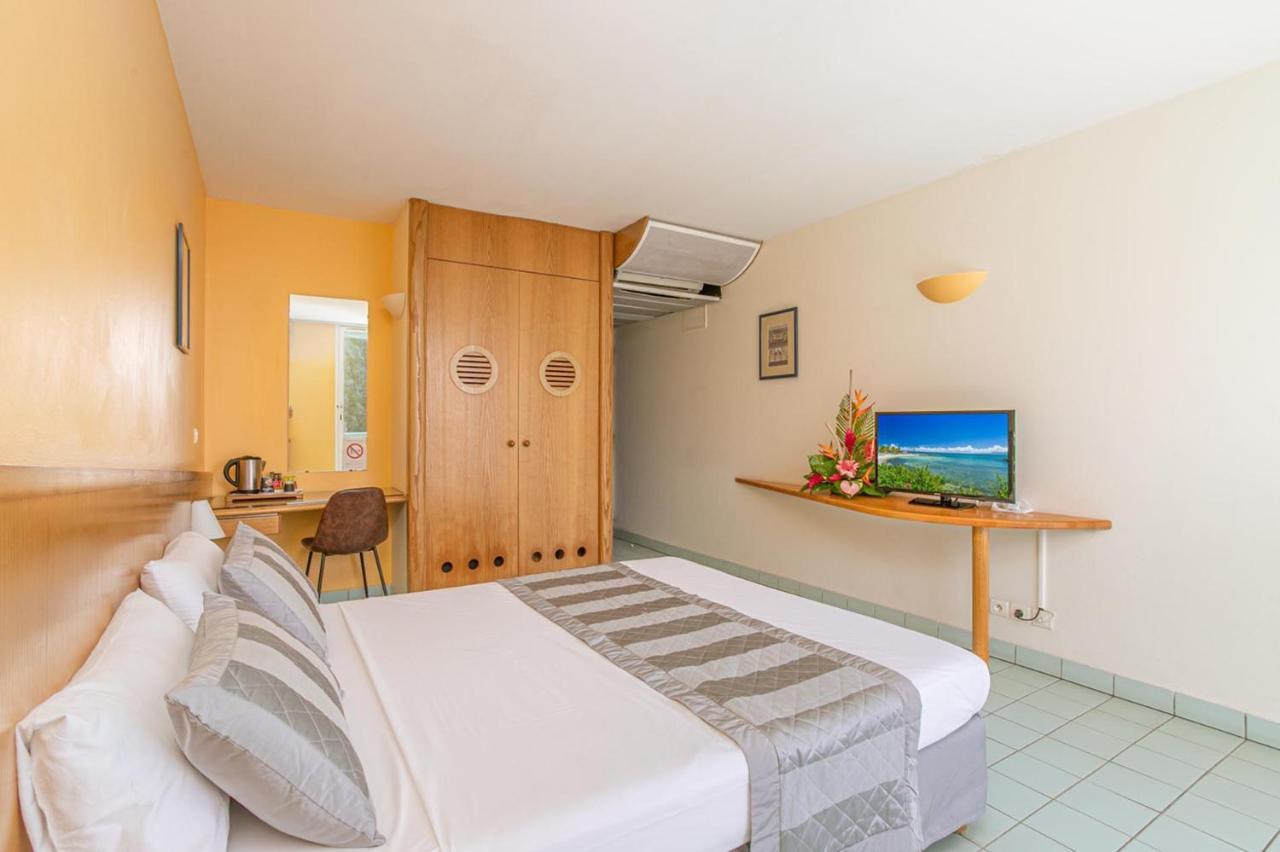 Zenitude Hotel Residences Le Salako Le Gosier  Exterior photo